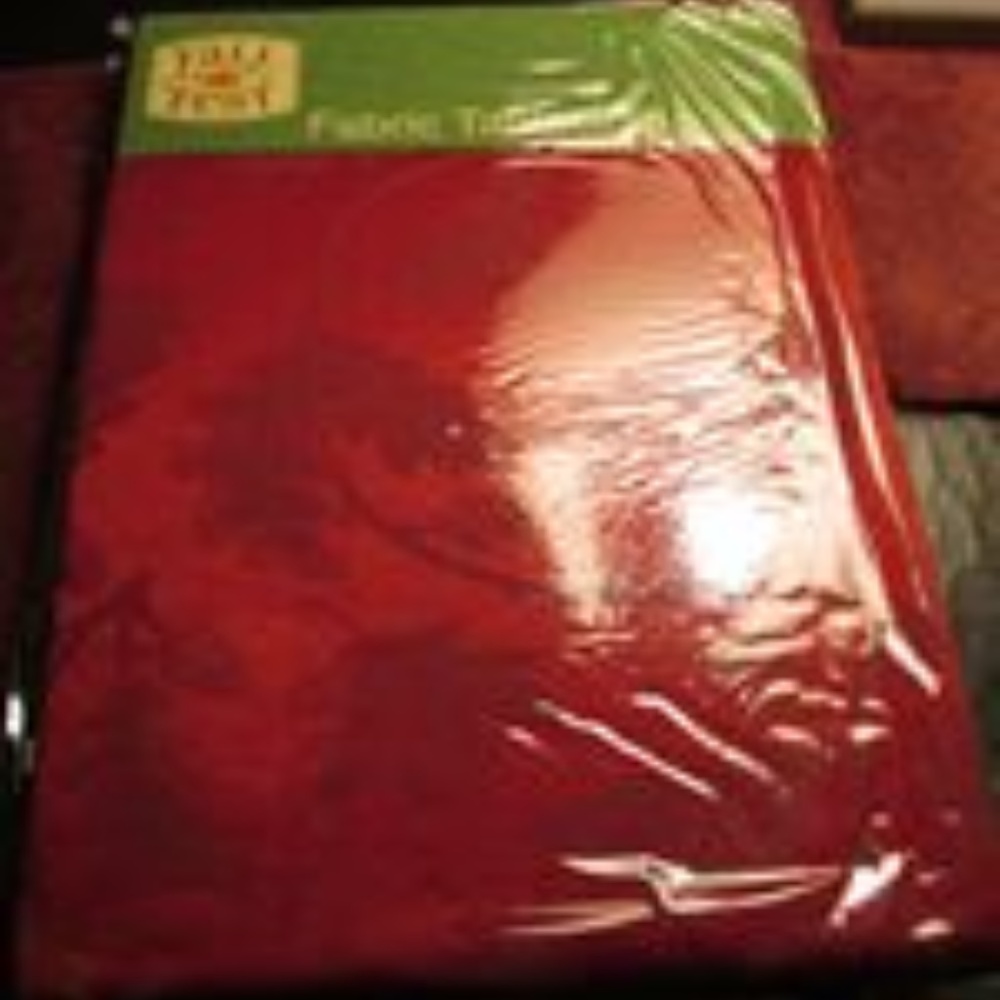 COPY - FABRIC WITH LEAF DECOR TABLE CLOTH